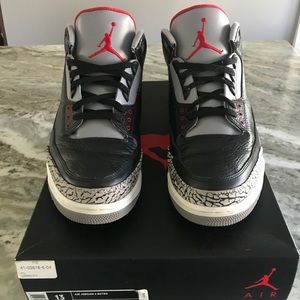 Air Jordan 3 Retro